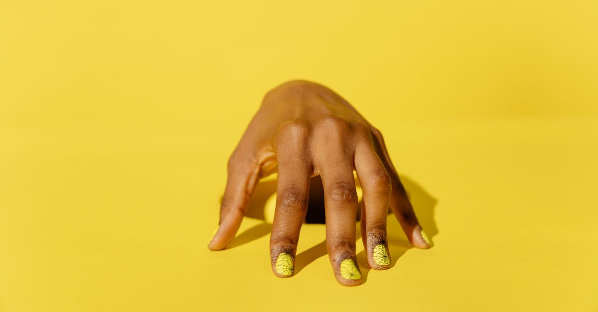 Are Brittle Nails Normal with Adenomyosis?