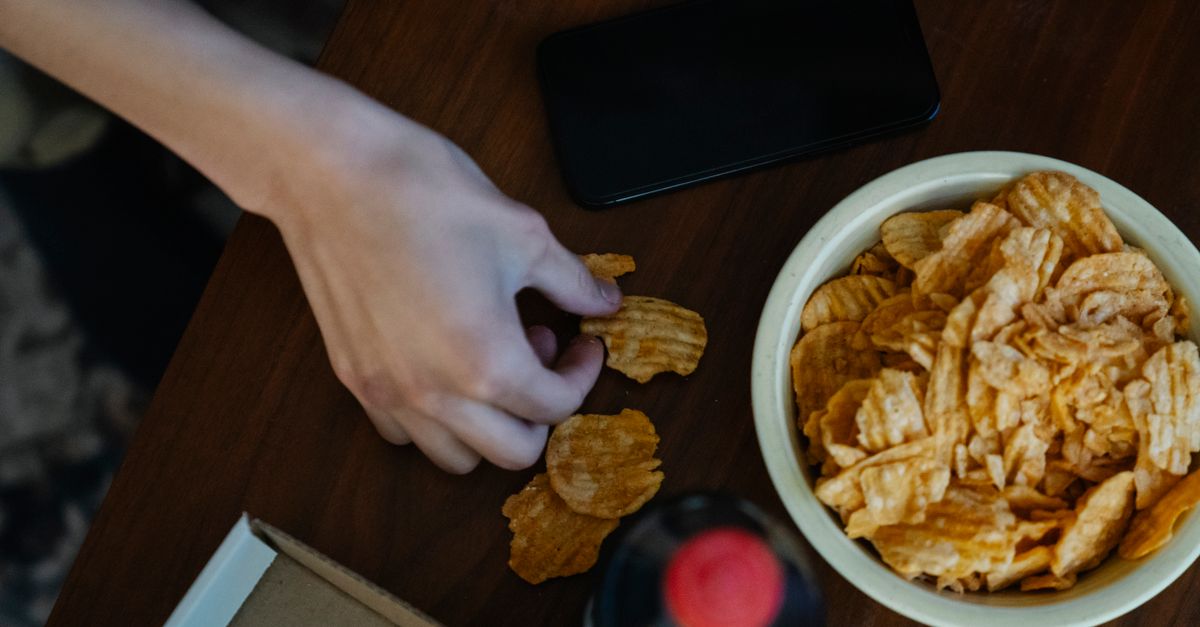 Foods to Avoid on Weight-Loss Medications: What You Need to Know