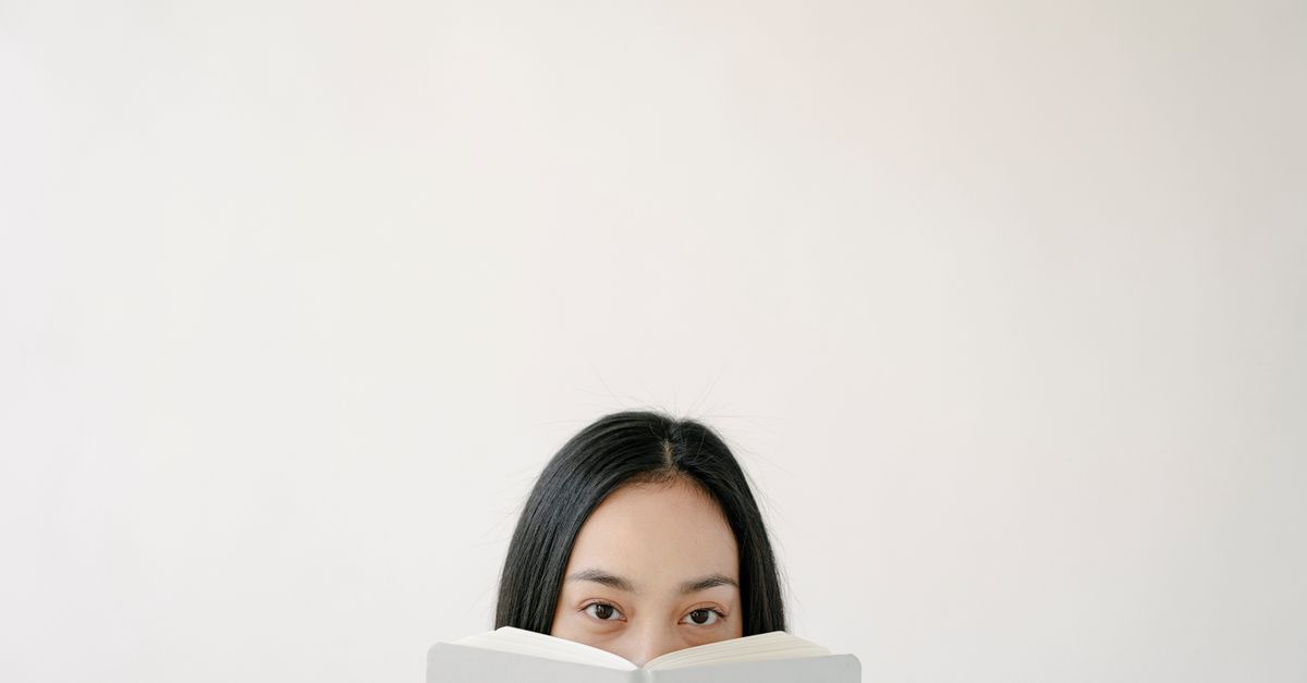 Is Dry Eyes Normal with Adenomyosis?