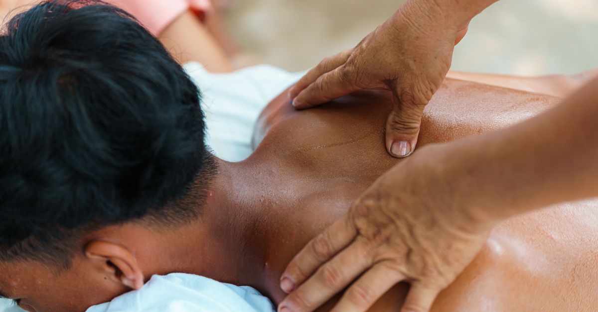 Is Frozen Shoulder Normal with Adenomyosis?