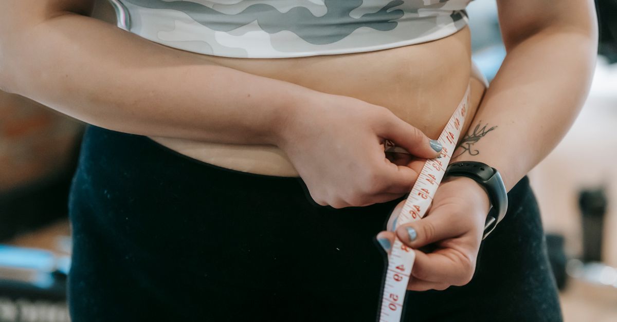Is Weight Gain Around the Middle Normal in PMDD?