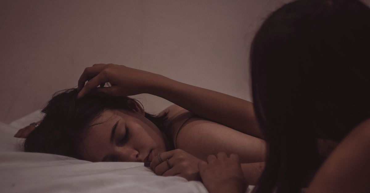 What Causes Night Sweats After a Hysterectomy?