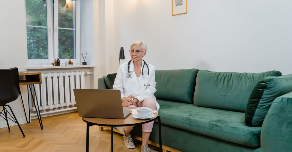 What Is a Normal Cholesterol Level in Perimenopause?