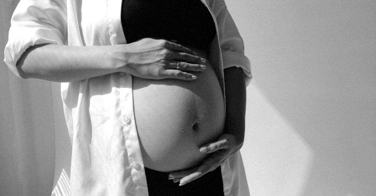 What Causes Brittle Nails in the Postpartum Period?