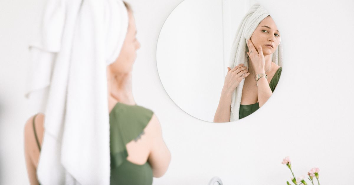 What Causes Dry Skin in PMDD?