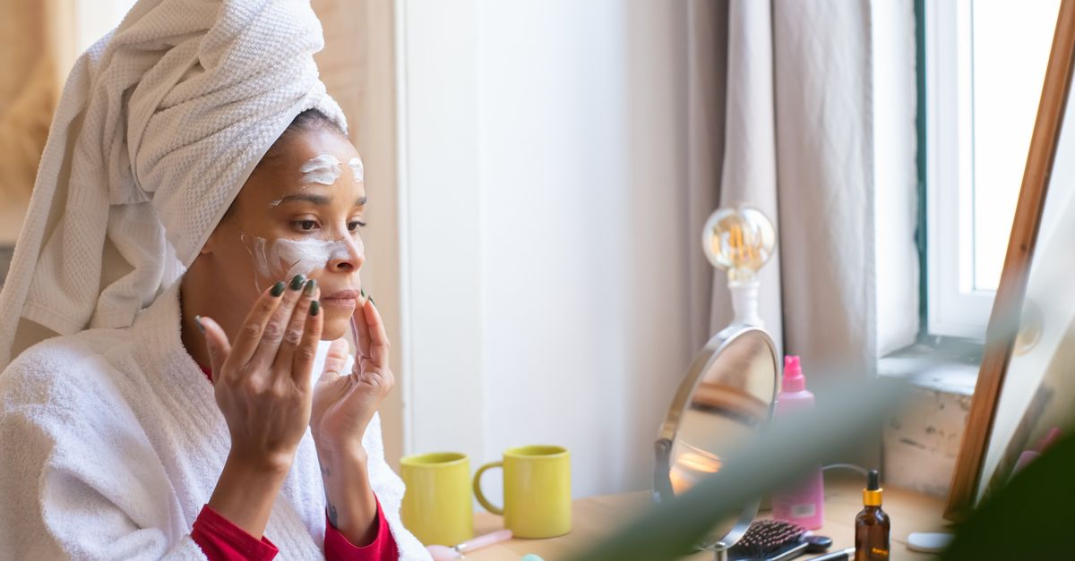 What Causes Dry Skin with Endometriosis?