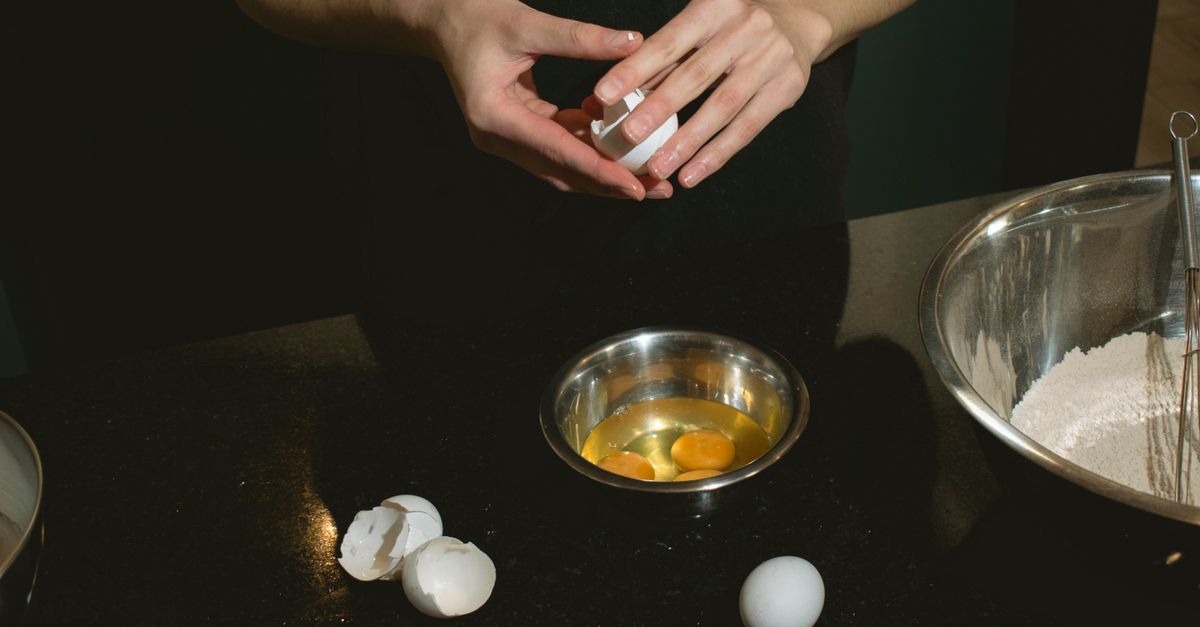 What Causes Food Sensitivity in Perimenopause with Hypothyroidism?
