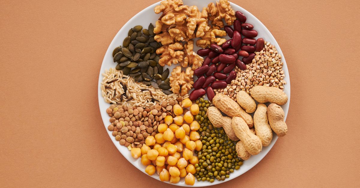 What Causes Food Sensitivity with PMDD?