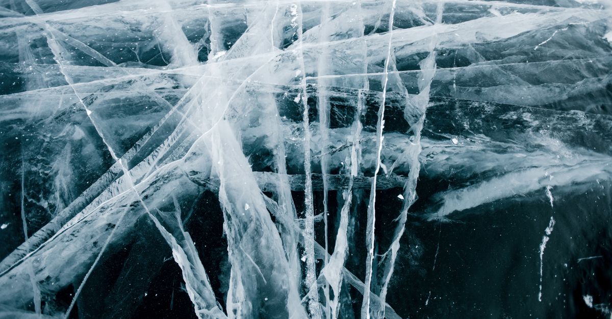 What Causes Frozen Shoulder in Perimenopause with Hypothyroidism?