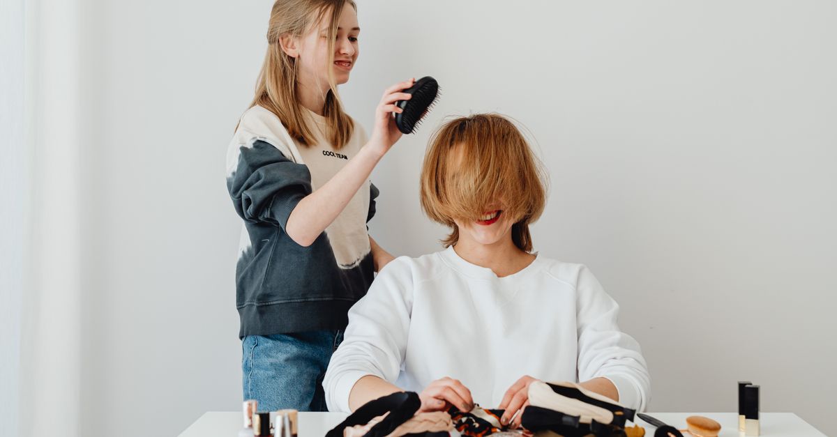 Why Is My Hair Falling Out After Pregnancy?